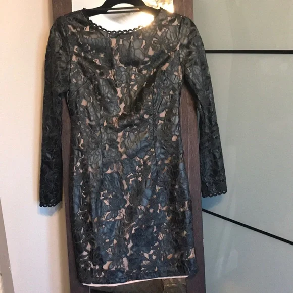 Black lace leather look dress - Picture 2 of 4
